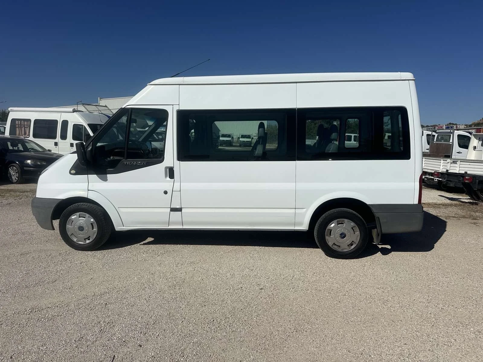 Ford Transit  - изображение 8