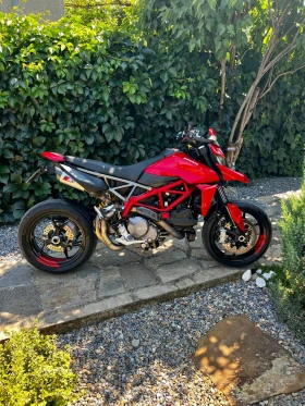  Ducati Hypermotard 