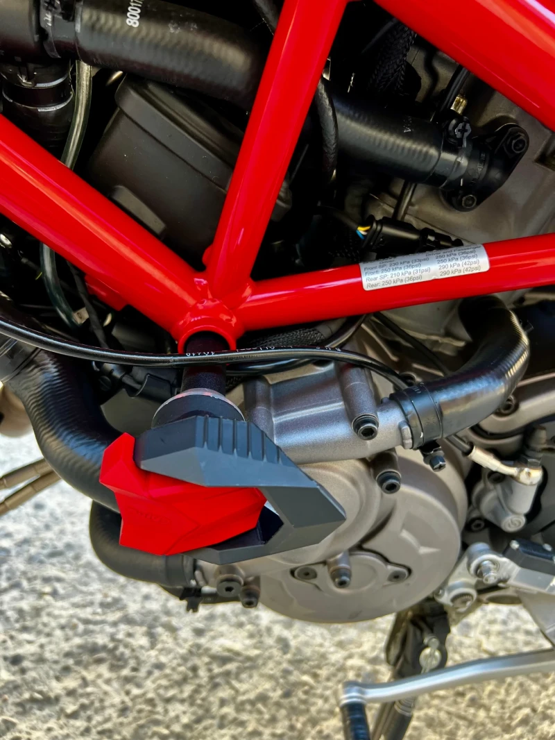 Ducati Hypermotard  950 Zard MotoGP, снимка 13 - Мотоциклети и мототехника - 51793291