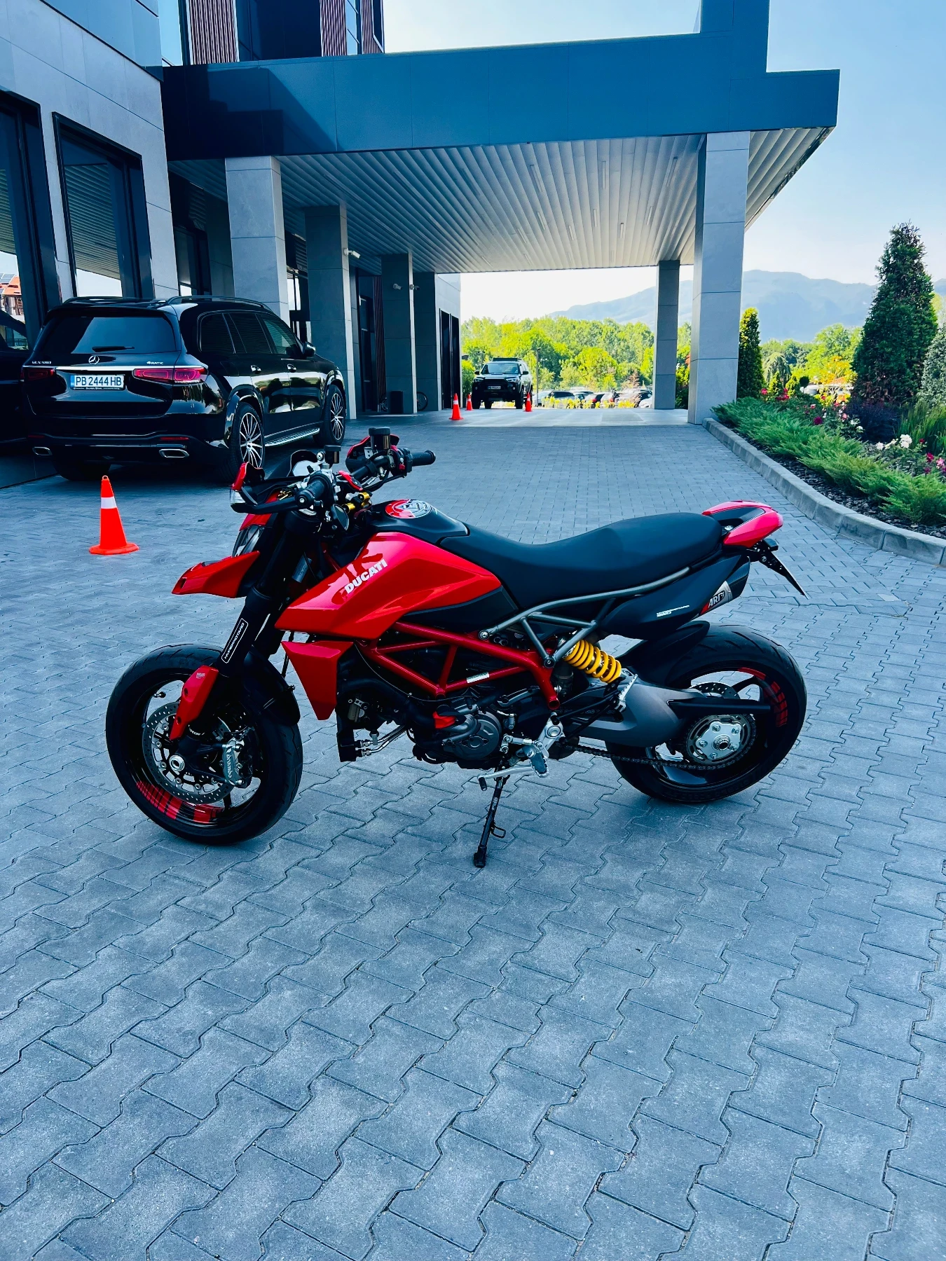 Ducati Hypermotard  950 Zard MotoGP - изображение 5
