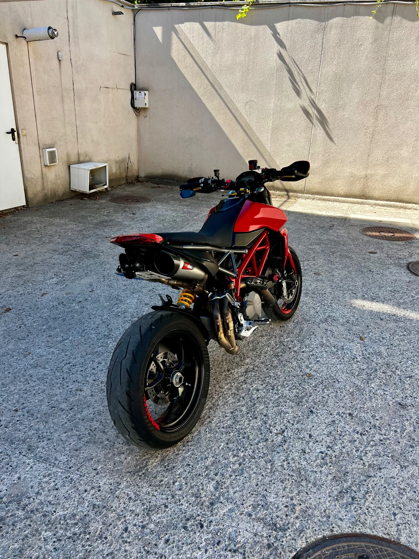 Ducati Hypermotard  950 Zard MotoGP - изображение 5