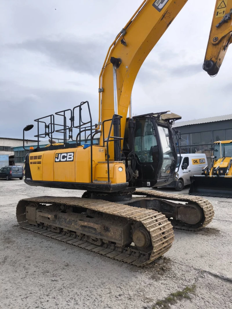 Багер JCB JS220LC, снимка 4 - Индустриална техника - 51590047