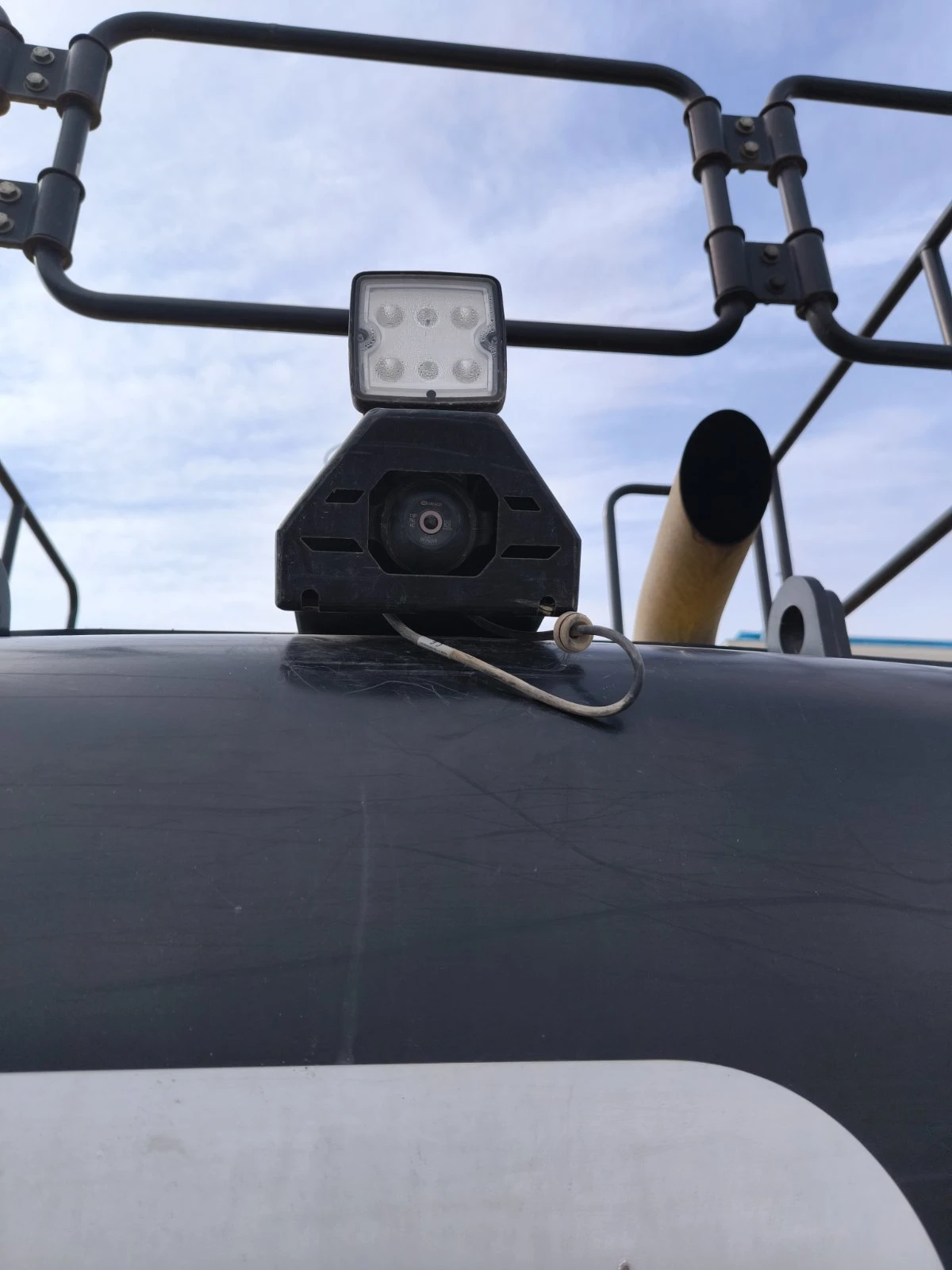  JCB JS220LC | Mobile.bg   15