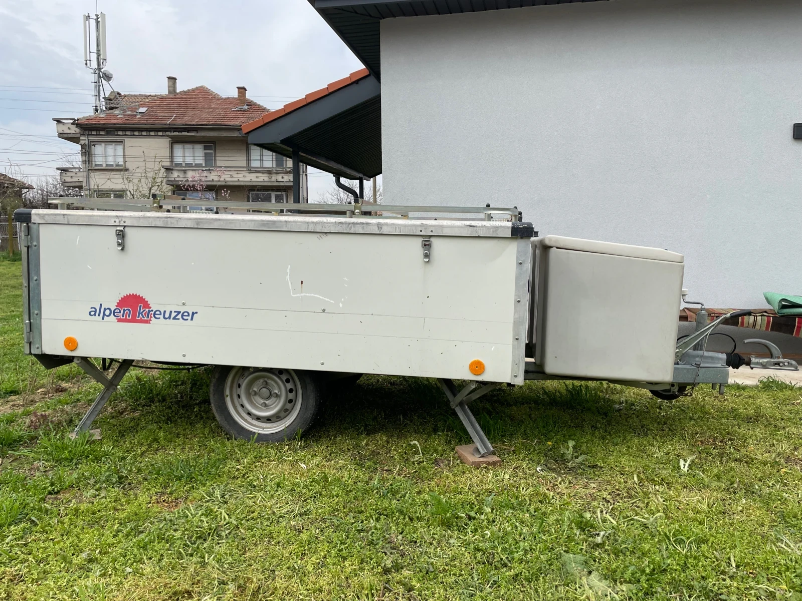 �������� Alpine | Mobile.bg � ����������� 1