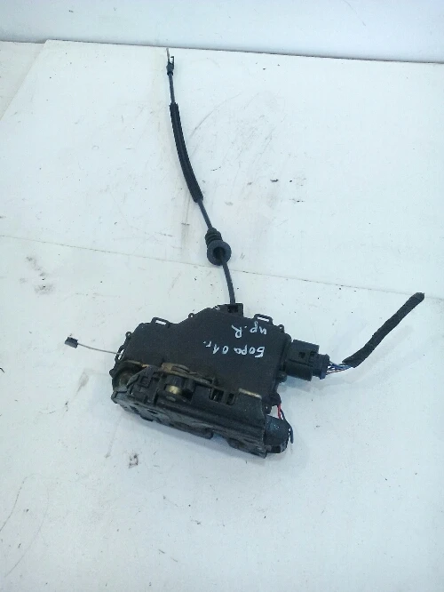 Брава врата предна дясна Фолксваген Бора