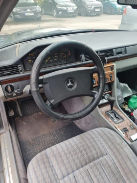 Mercedes-Benz 124, снимка 9