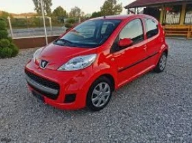  Peugeot 107