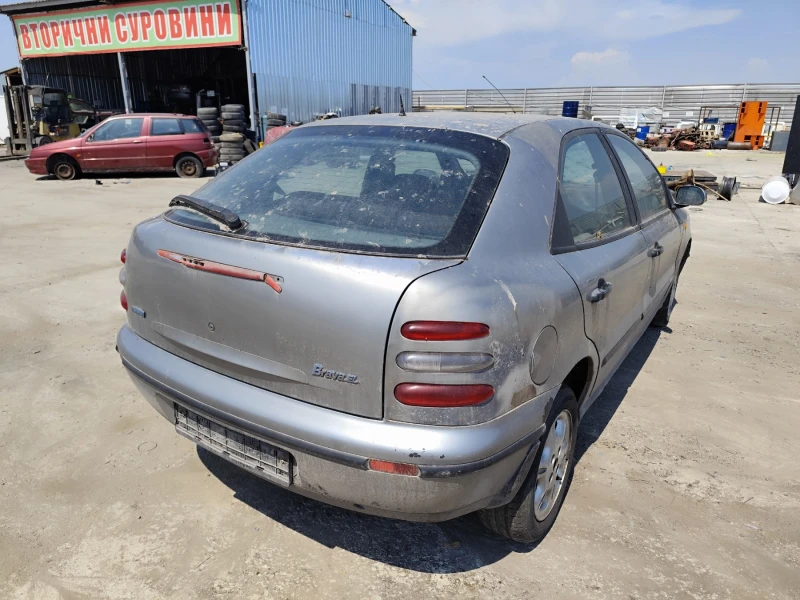 Fiat Brava 1.8, снимка 3 - Автомобили и джипове - 46927409