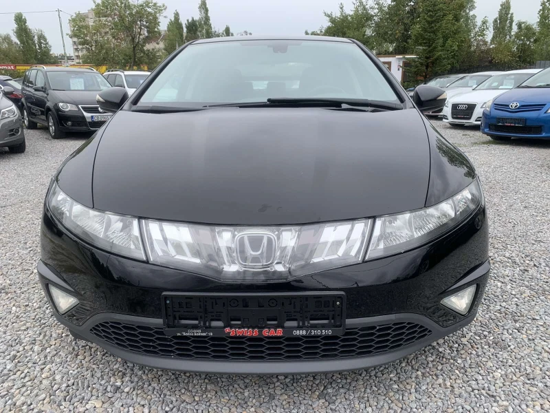 Honda Civic 1.8I/Executive, снимка 2 - Автомобили и джипове - 47284300