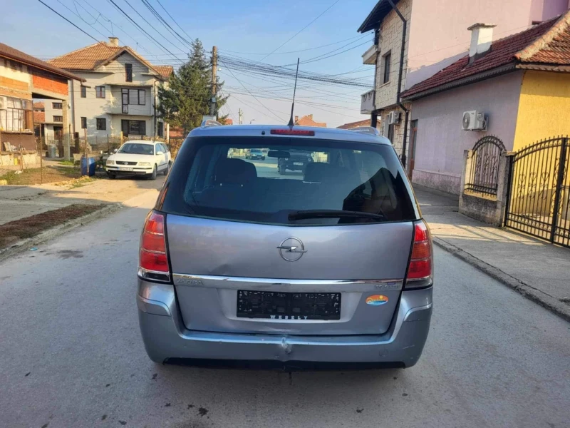 Opel Zafira 1.9 cdti, снимка 5 - Автомобили и джипове - 47972344