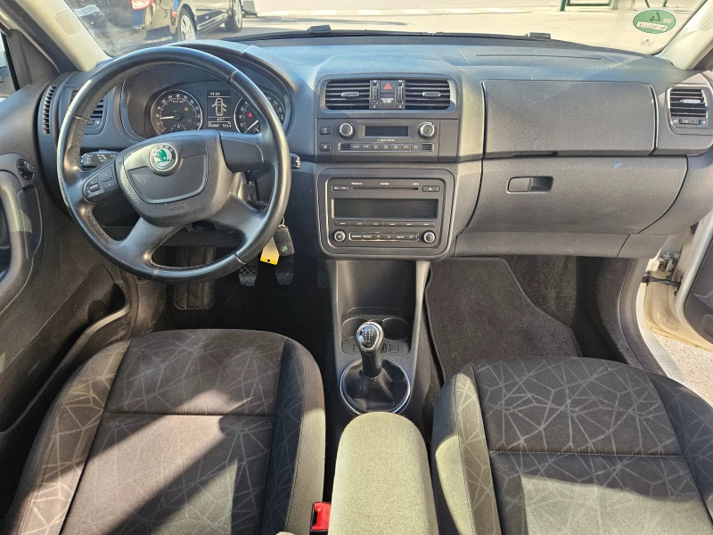 Skoda Fabia 1.6TDI 90кс., снимка 16 - Автомобили и джипове - 48085719