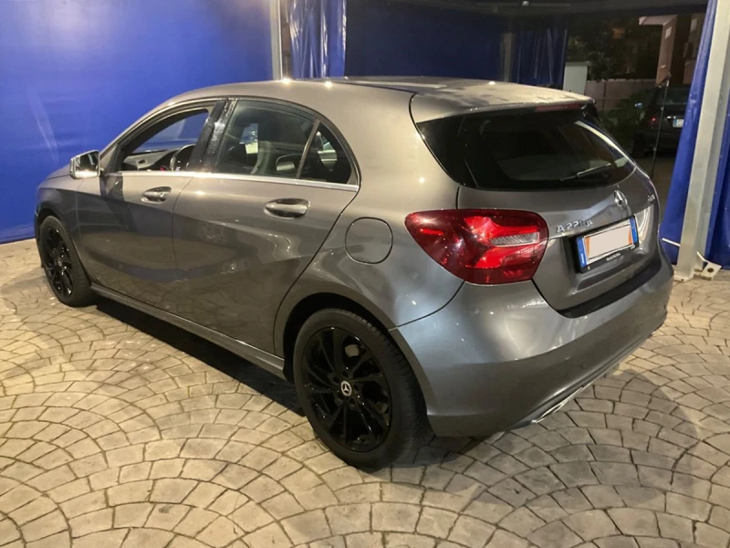 Mercedes-Benz A 220 ОЧАКВАН ВНОС!!, снимка 6 - Автомобили и джипове - 48141077