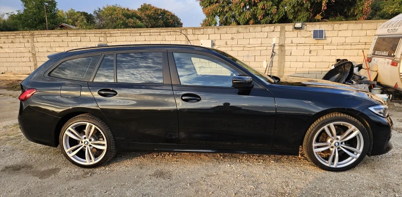 BMW 320 2.0 d...MILD HIBRID , снимка 4 - Автомобили и джипове - 51916134