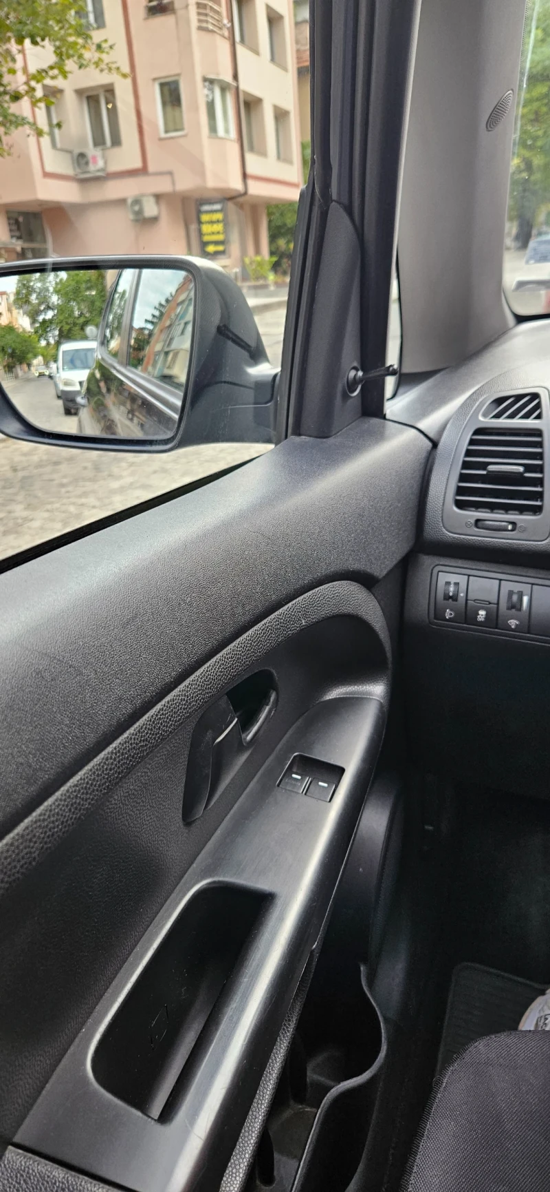 Kia Venga, снимка 7 - Автомобили и джипове - 52383798