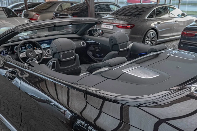 Mercedes-Benz S 63 AMG 4Matic/Swarovski/HuD/Burmester/AirMatic/Night Visi, снимка 9 - Автомобили и джипове - 52435999