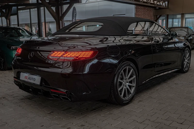 Mercedes-Benz S 63 AMG 4Matic/Swarovski/HuD/Burmester/AirMatic/Night Visi, снимка 7 - Автомобили и джипове - 52435999