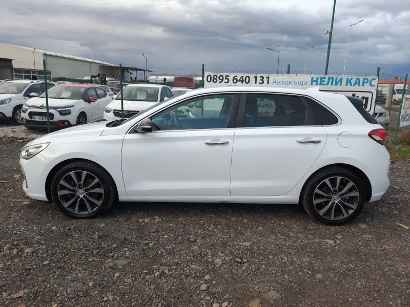 Hyundai I30 1.6 CRDI, снимка 3 - Автомобили и джипове - 52562866