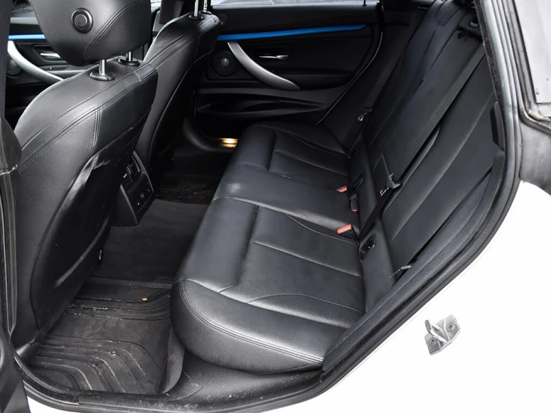 BMW 3gt 335i* xDrive* AWD* АвтоКредит* (ЦЕНА ДО БГ), снимка 11 - Автомобили и джипове - 52533132