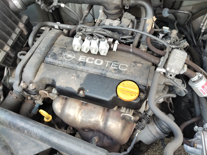 Opel Corsa 1, 2i 80ps LPG BRC, снимка 12 - Автомобили и джипове - 53355652