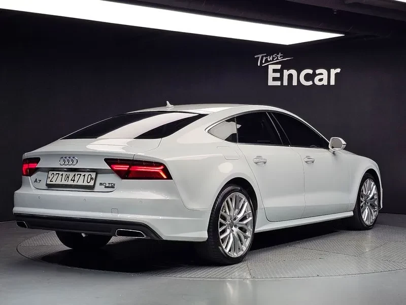 Audi A7 3.0 TDI Quattro - САМО 30% АВАНС, снимка 2 - Автомобили и джипове - 56158760