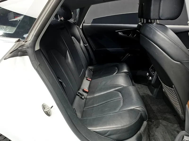 Audi A7 3.0 TDI Quattro - САМО 30% АВАНС, снимка 12 - Автомобили и джипове - 56158760