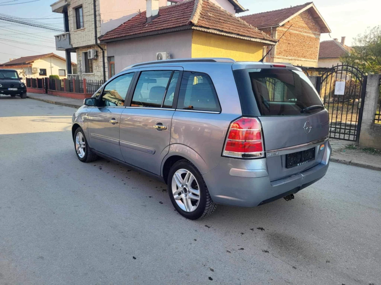 Opel Zafira 1.9 cdti - изображение 4