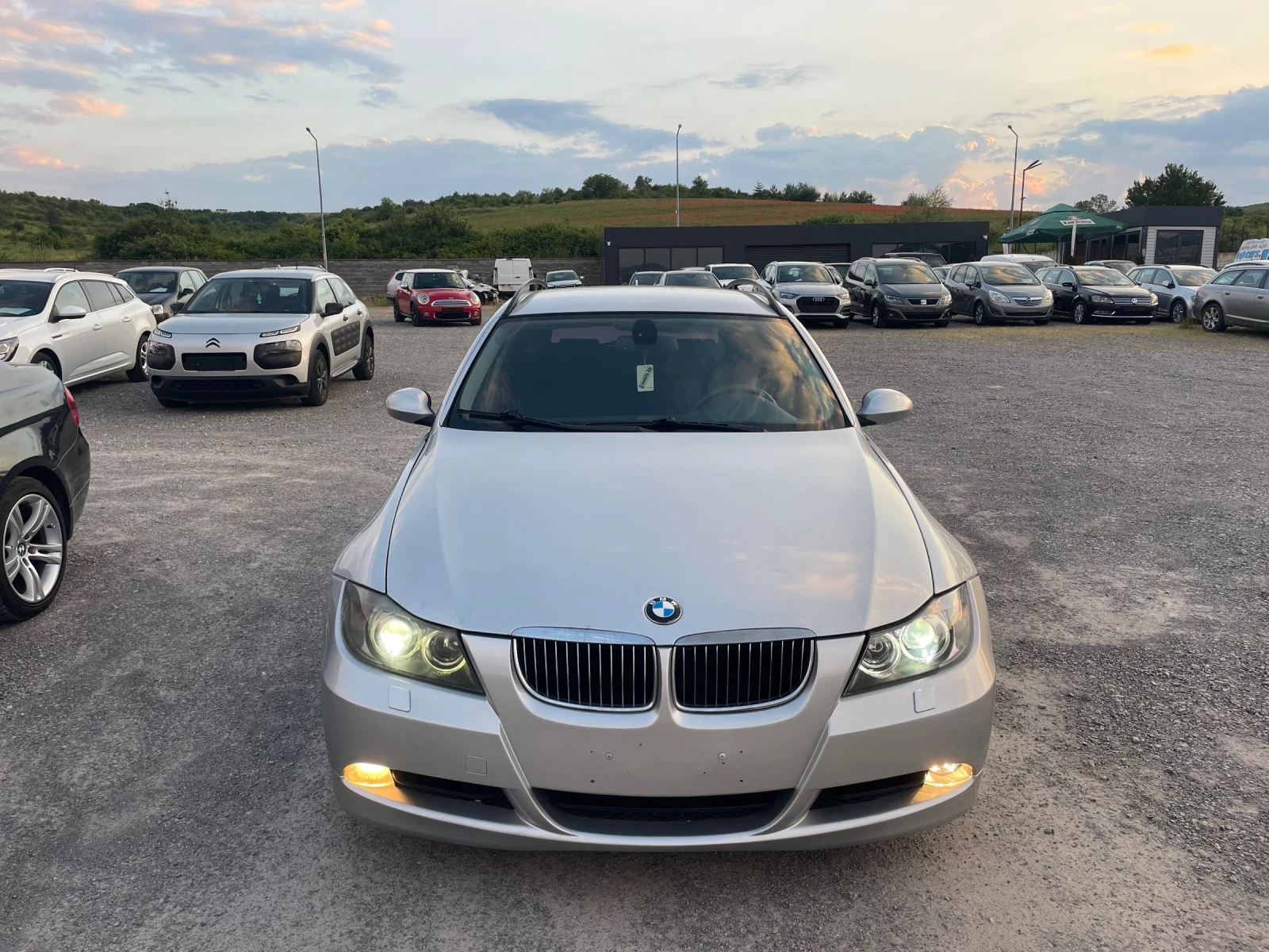 BMW 320 D XENON AUTOMATIC 163КС - изображение 2