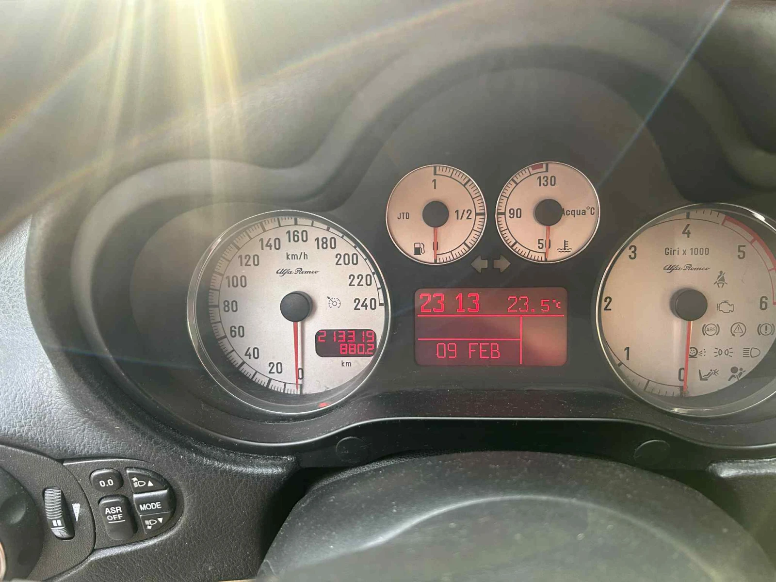 Alfa Romeo 147  - изображение 7