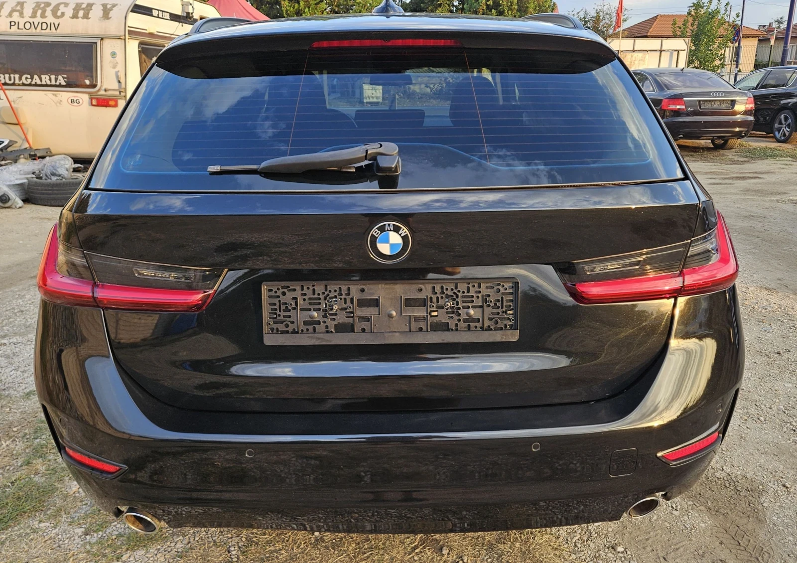 BMW 320 2.0 d...MILD HIBRID  - изображение 6