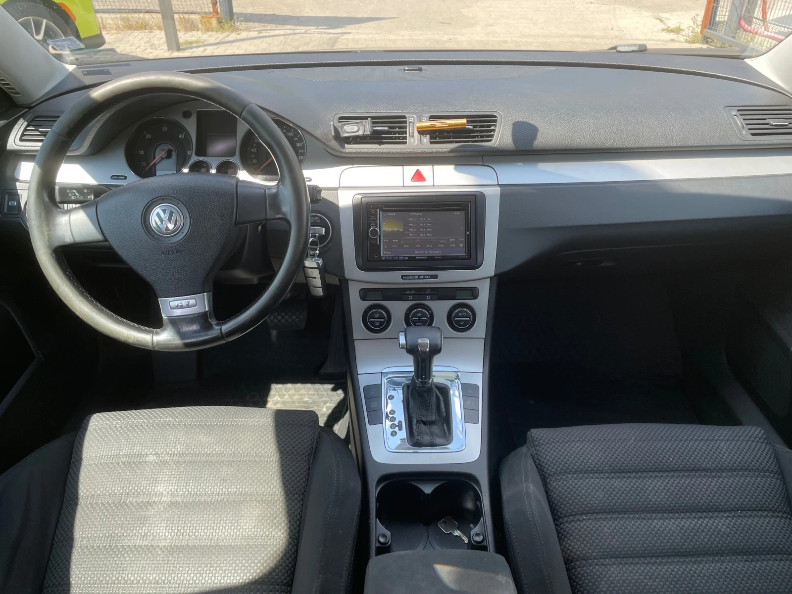 VW Passat 2.0 TDI | Mobile.bg   12