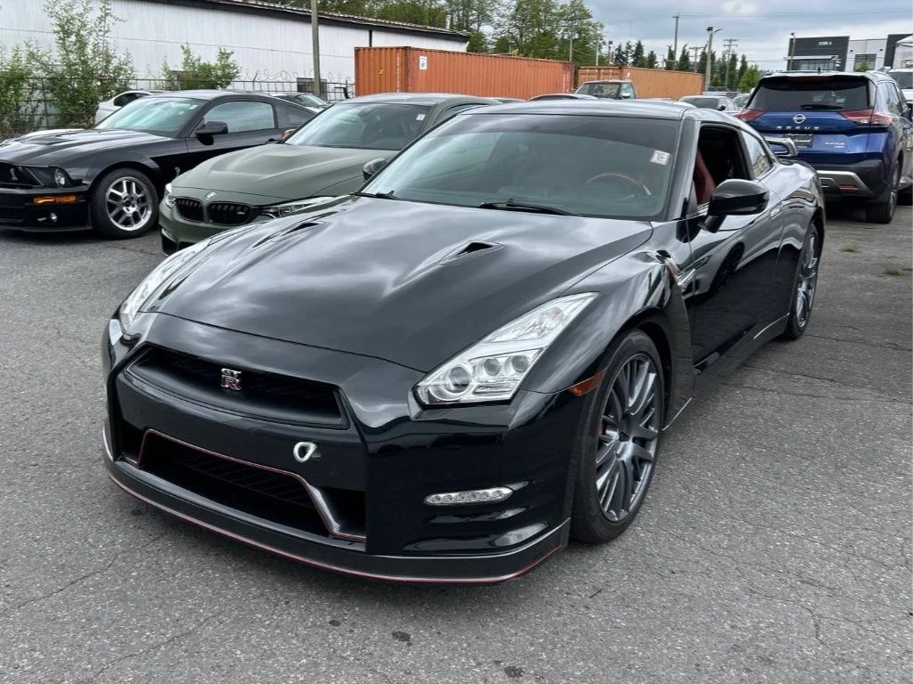 Nissan Skyline GT-R35 /CARFAX /АВТО КРЕДИТ  - изображение 2