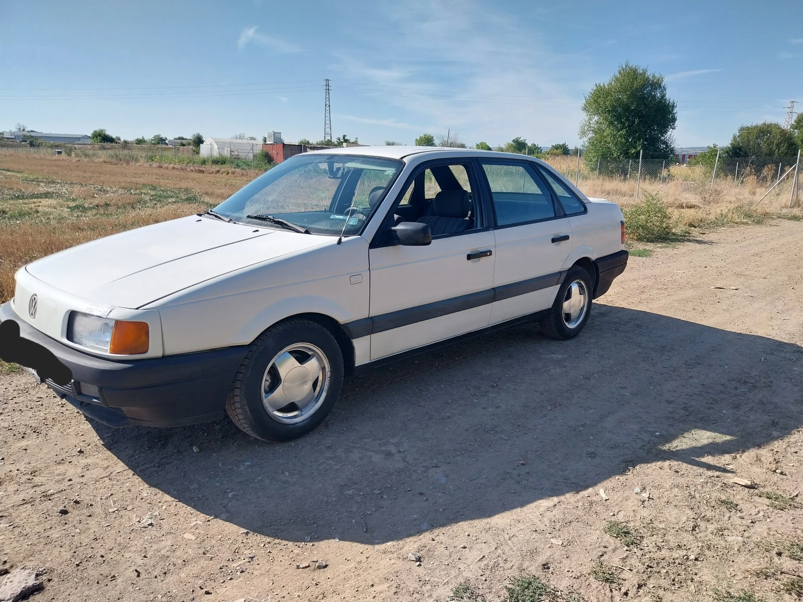 VW Passat 1.8гаражен  - изображение 5