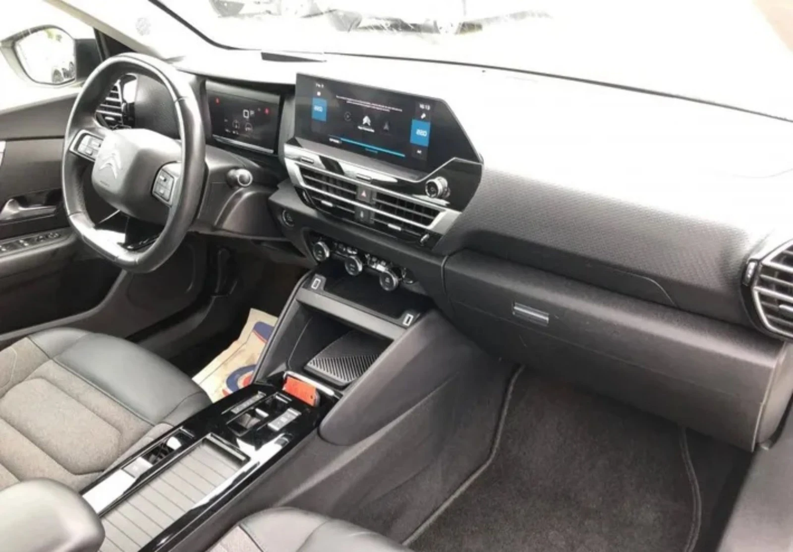 Citroen C4 1. 5 BlueHDi FEEL 131 S&S EAT8 - изображение 6