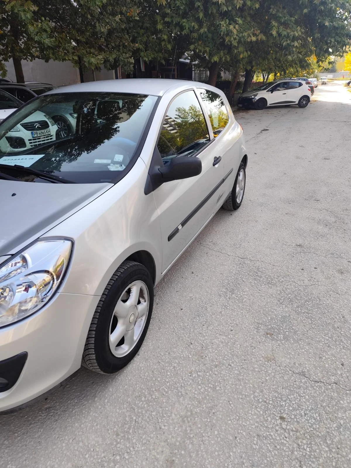 Renault Clio 1.2 бензин - изображение 3