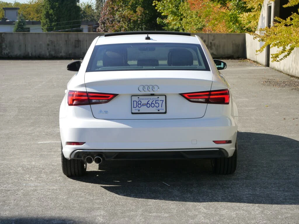 Audi A3 40 TFSI FWD * АвтоКредит* (ЦЕНА ДО БГ) - изображение 4