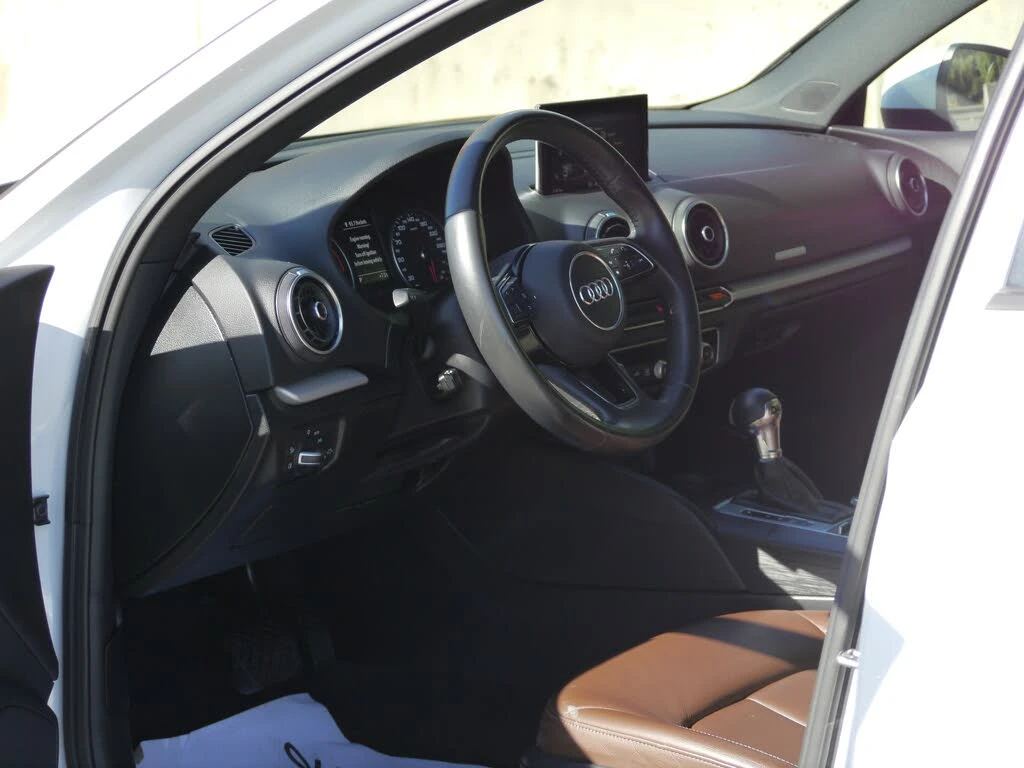 Audi A3 40 TFSI FWD * АвтоКредит* (ЦЕНА ДО БГ) - изображение 7