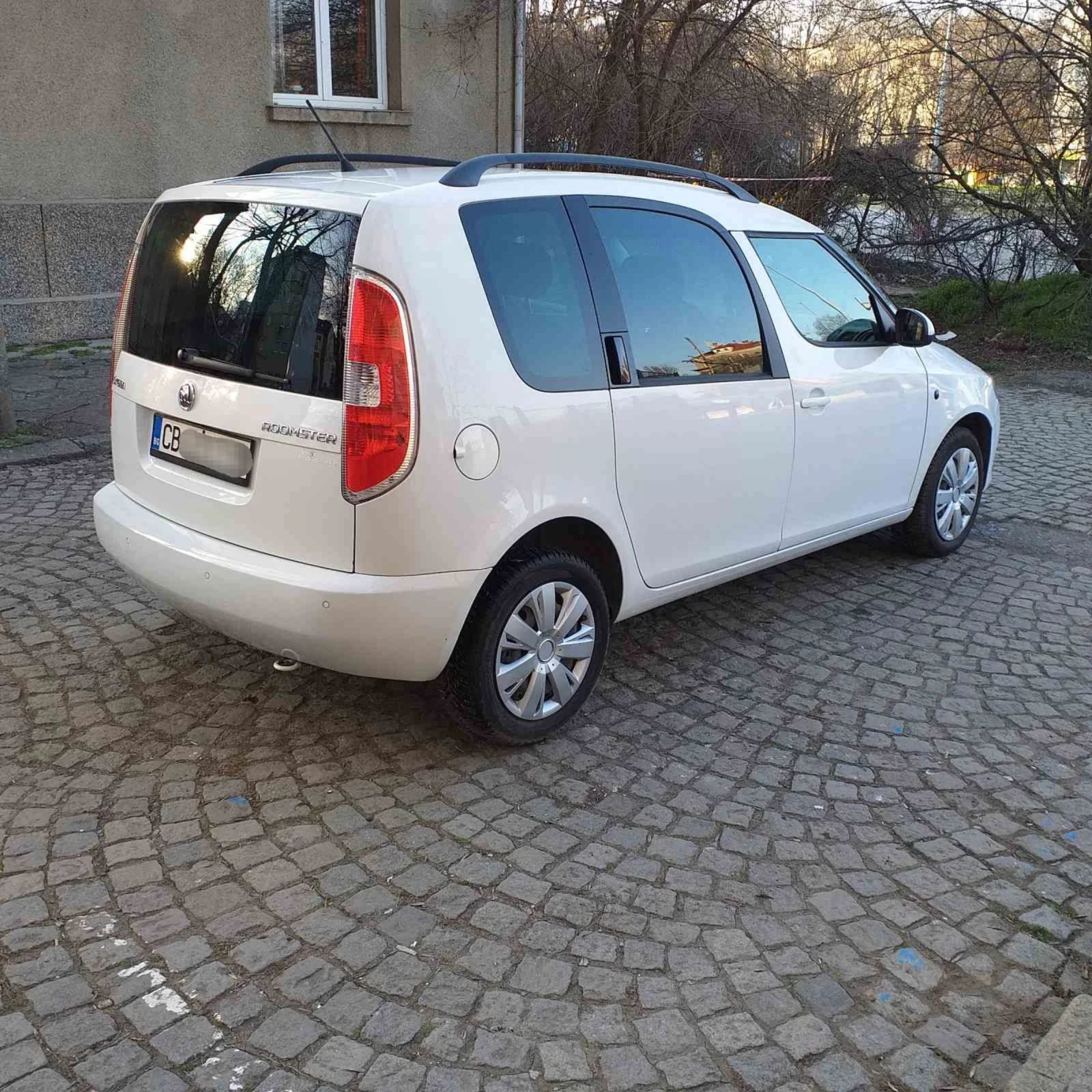 Skoda Roomster 1.2TSI, снимка 3 - Автомобили и джипове - 53864214