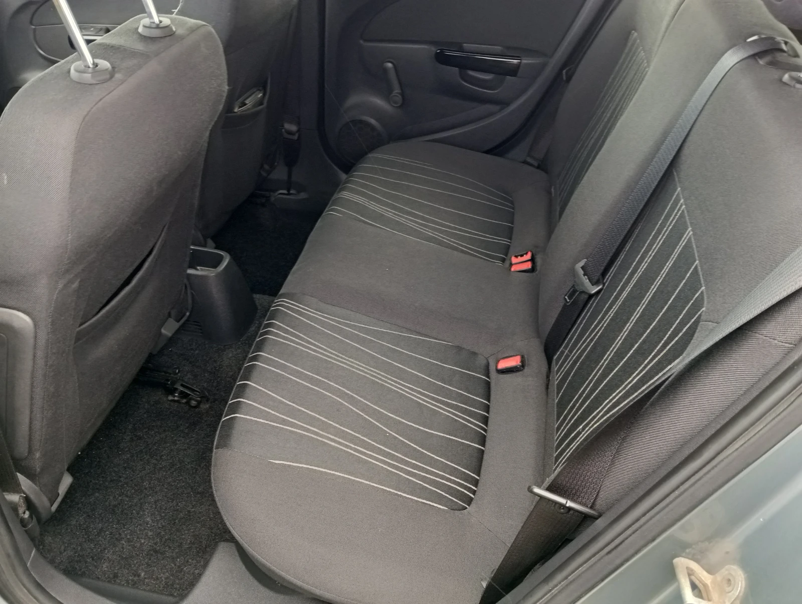 Opel Corsa 1.2i, снимка 6 - Автомобили и джипове - 54139876