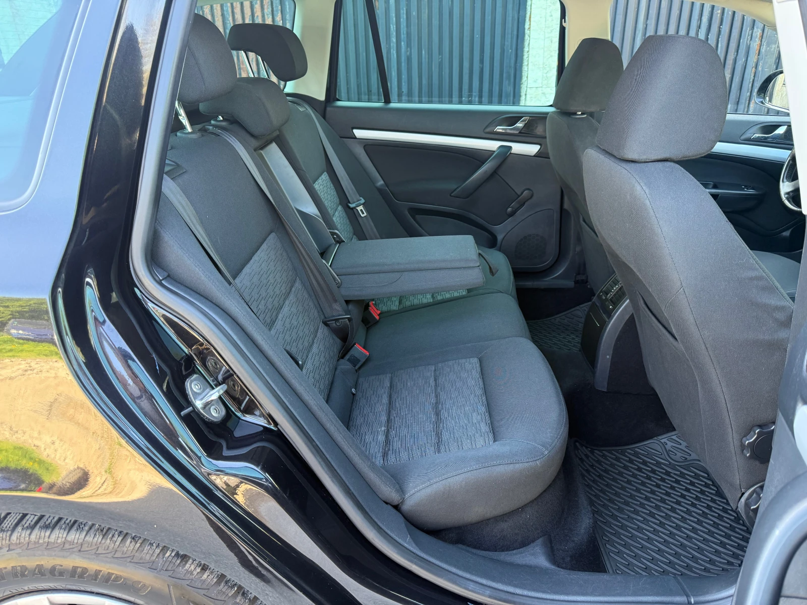 Skoda Octavia, снимка 9 - Автомобили и джипове - 54332818