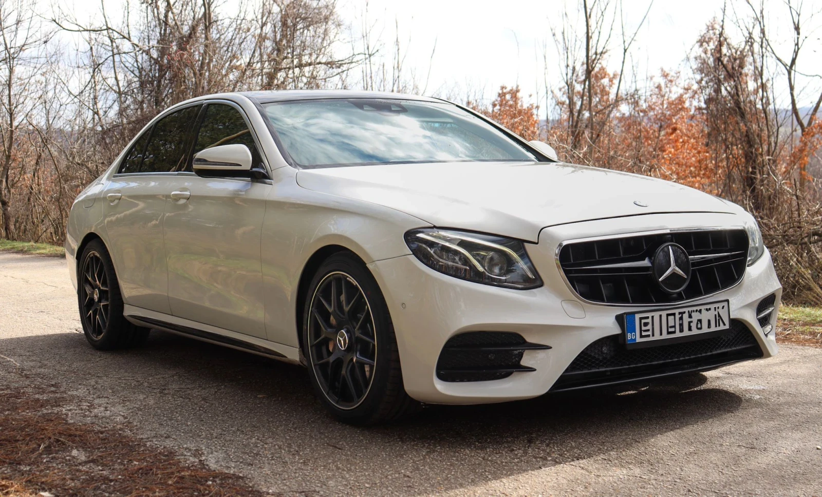 Mercedes-Benz E 350 AMG Digital Head up, снимка 3 - Автомобили и джипове - 54565178
