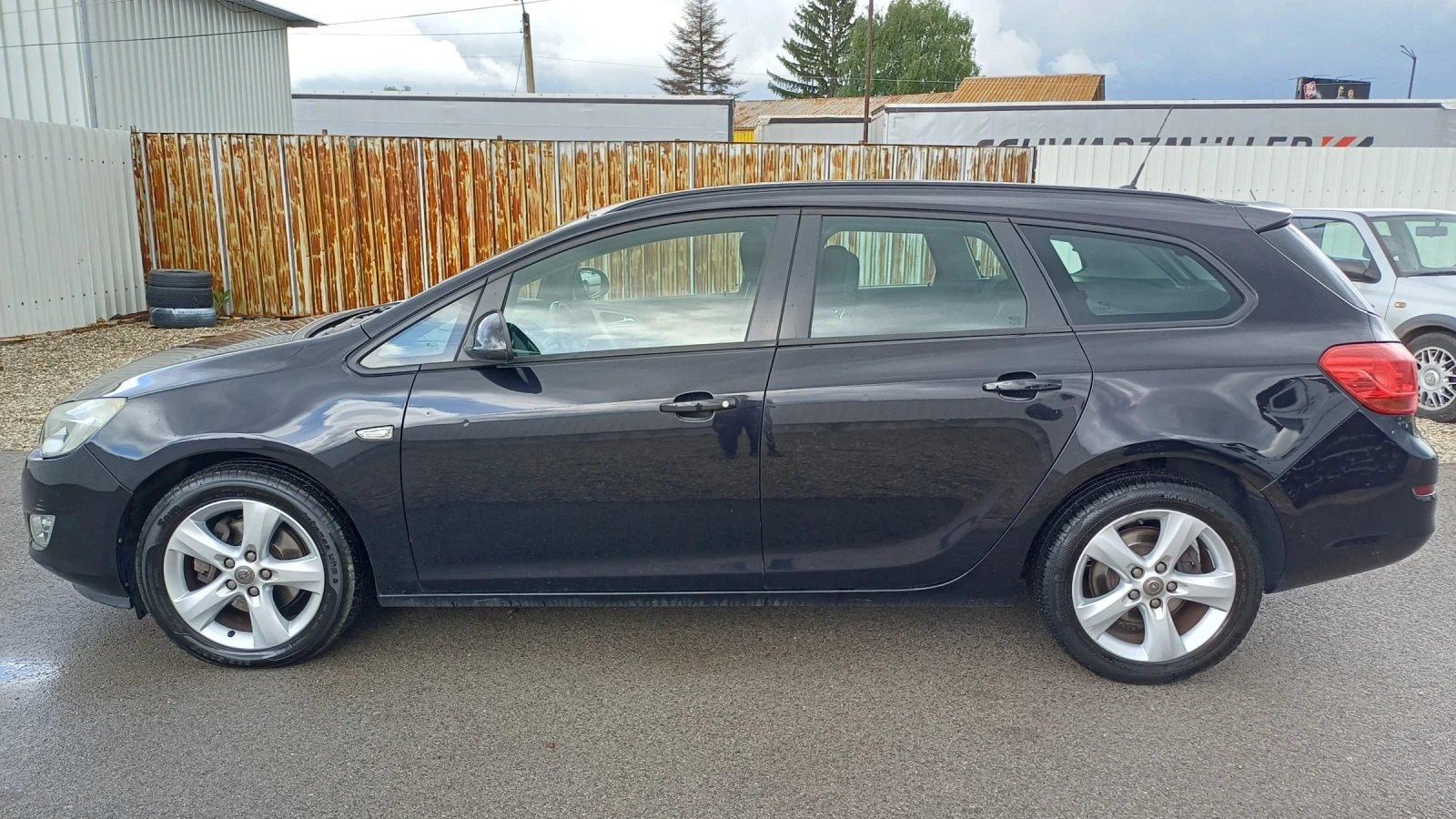 Opel Astra 1.7CDTI EURO5A, снимка 6 - Автомобили и джипове - 54649847