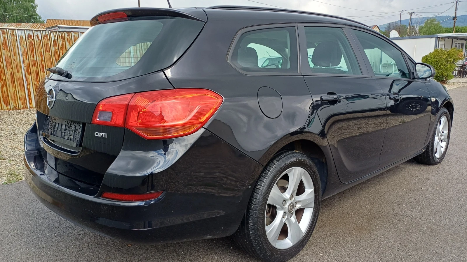 Opel Astra 1.7CDTI EURO5A, снимка 3 - Автомобили и джипове - 54649847