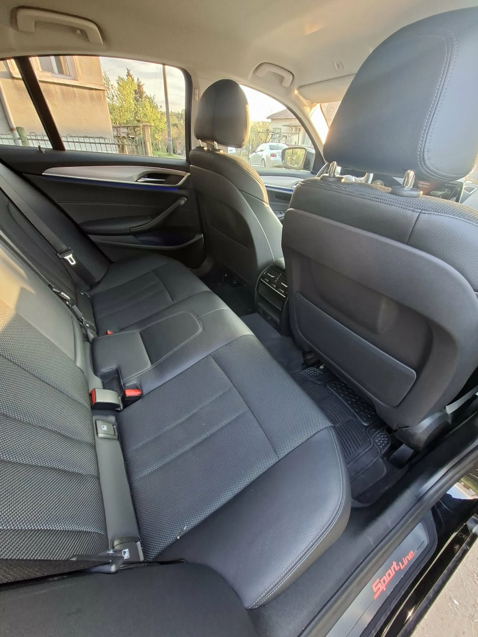 BMW 520 2.0 xDrive, снимка 10 - Автомобили и джипове - 54676874