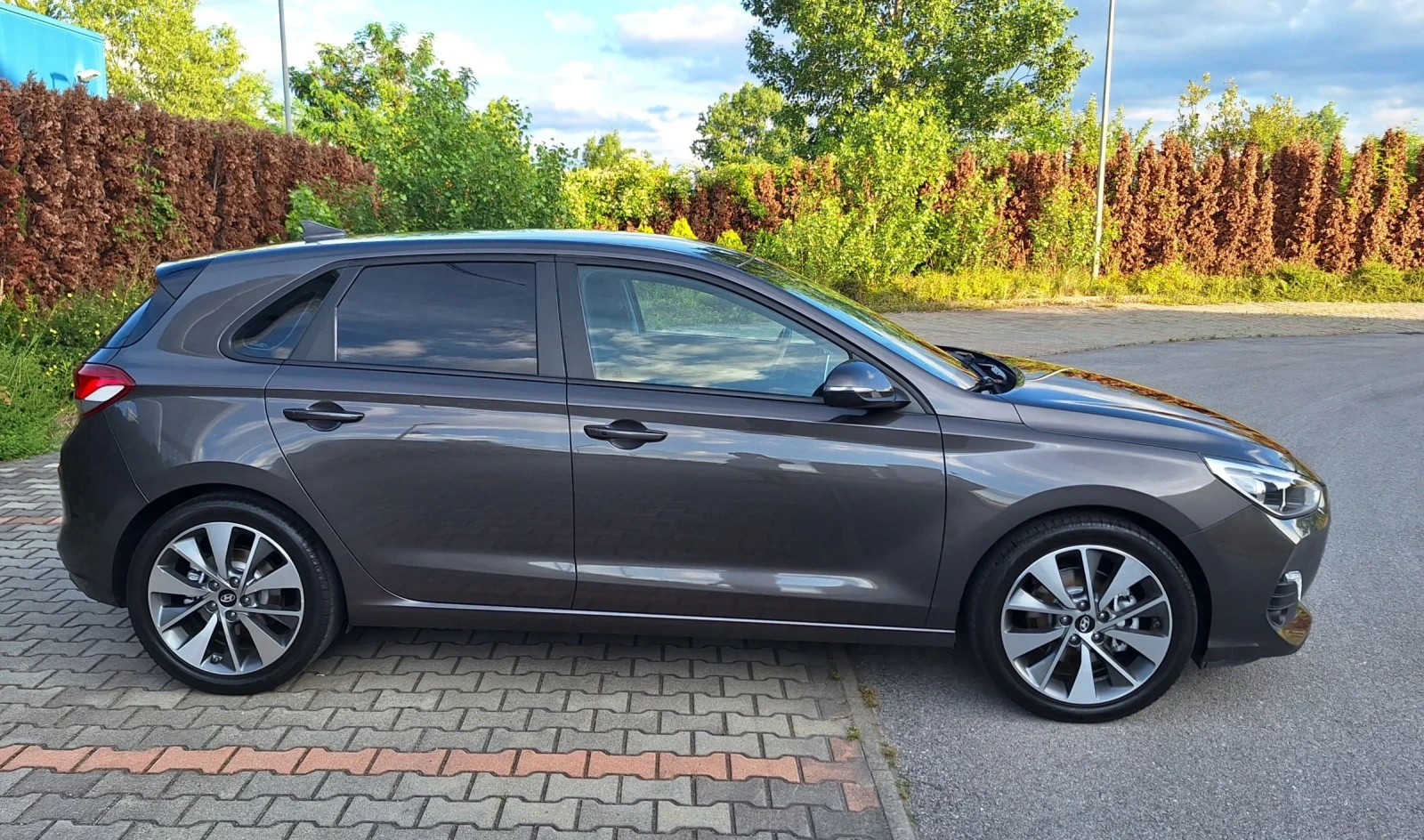 Hyundai I30 1.4-140кс. Камера-подгрев-парктроник, снимка 6 - Автомобили и джипове - 55040922