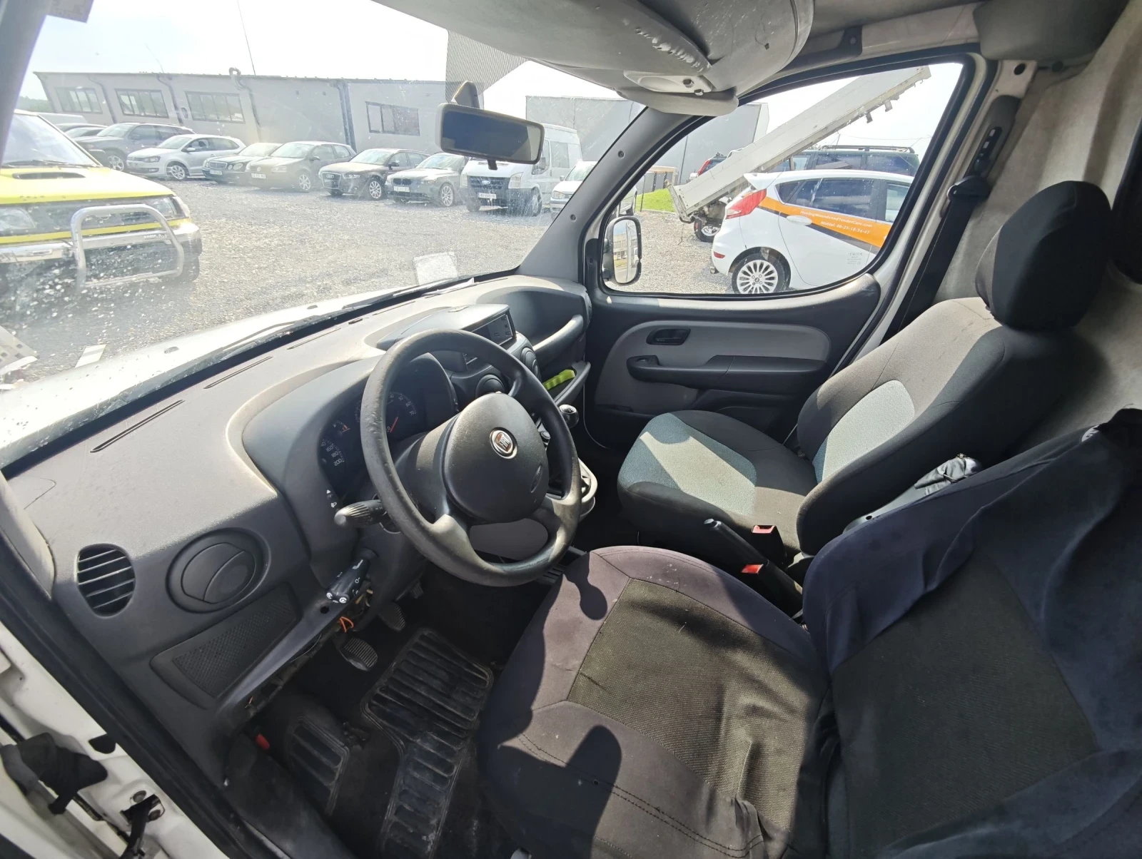 Fiat Doblo 1.3 KLIMA, снимка 9 - Автомобили и джипове - 55140632