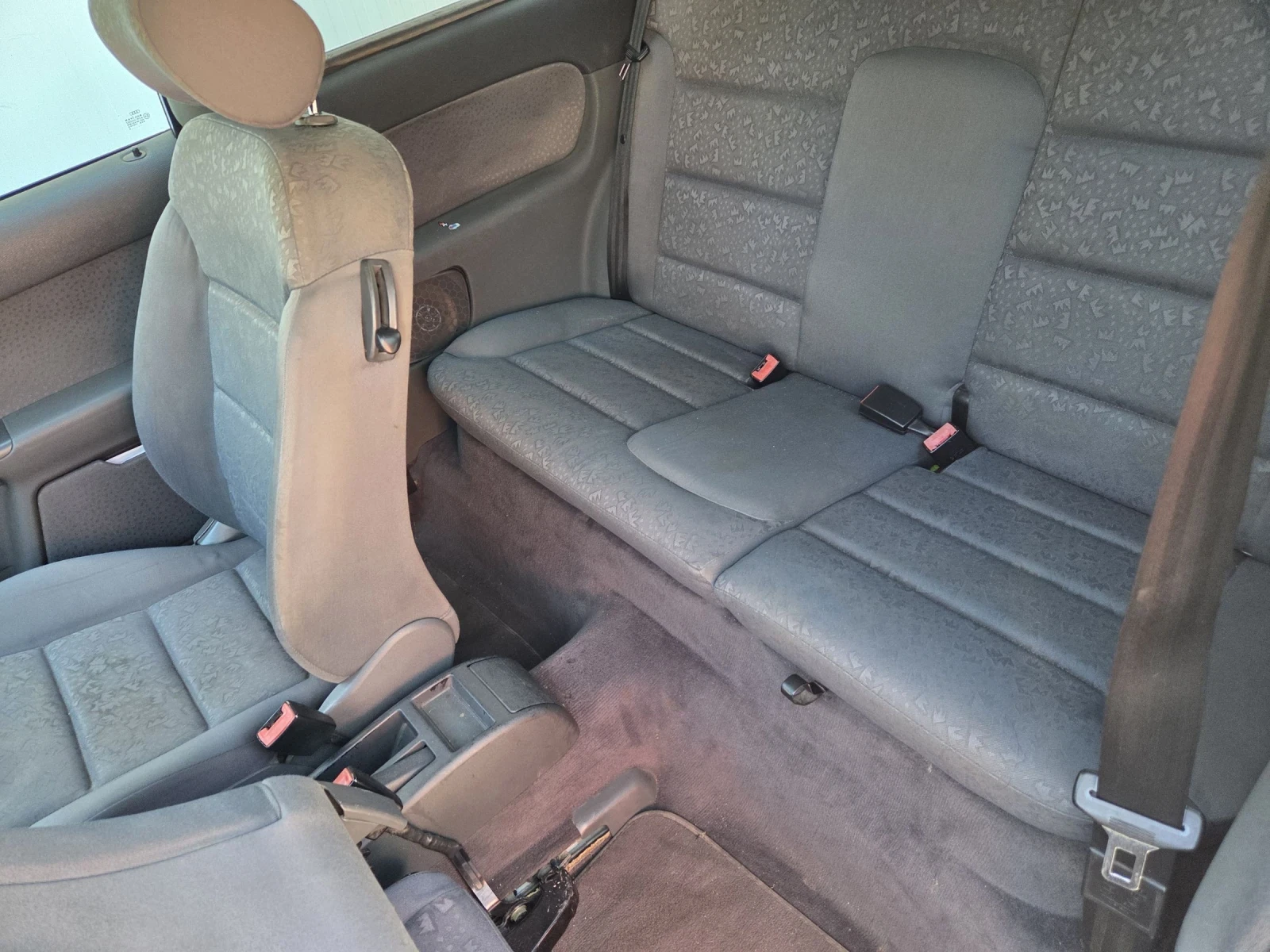 Audi A3 1.8/125кс., снимка 13 - Автомобили и джипове - 55729710