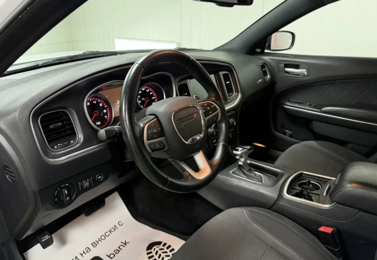 Dodge Charger, снимка 3 - Автомобили и джипове - 55989613