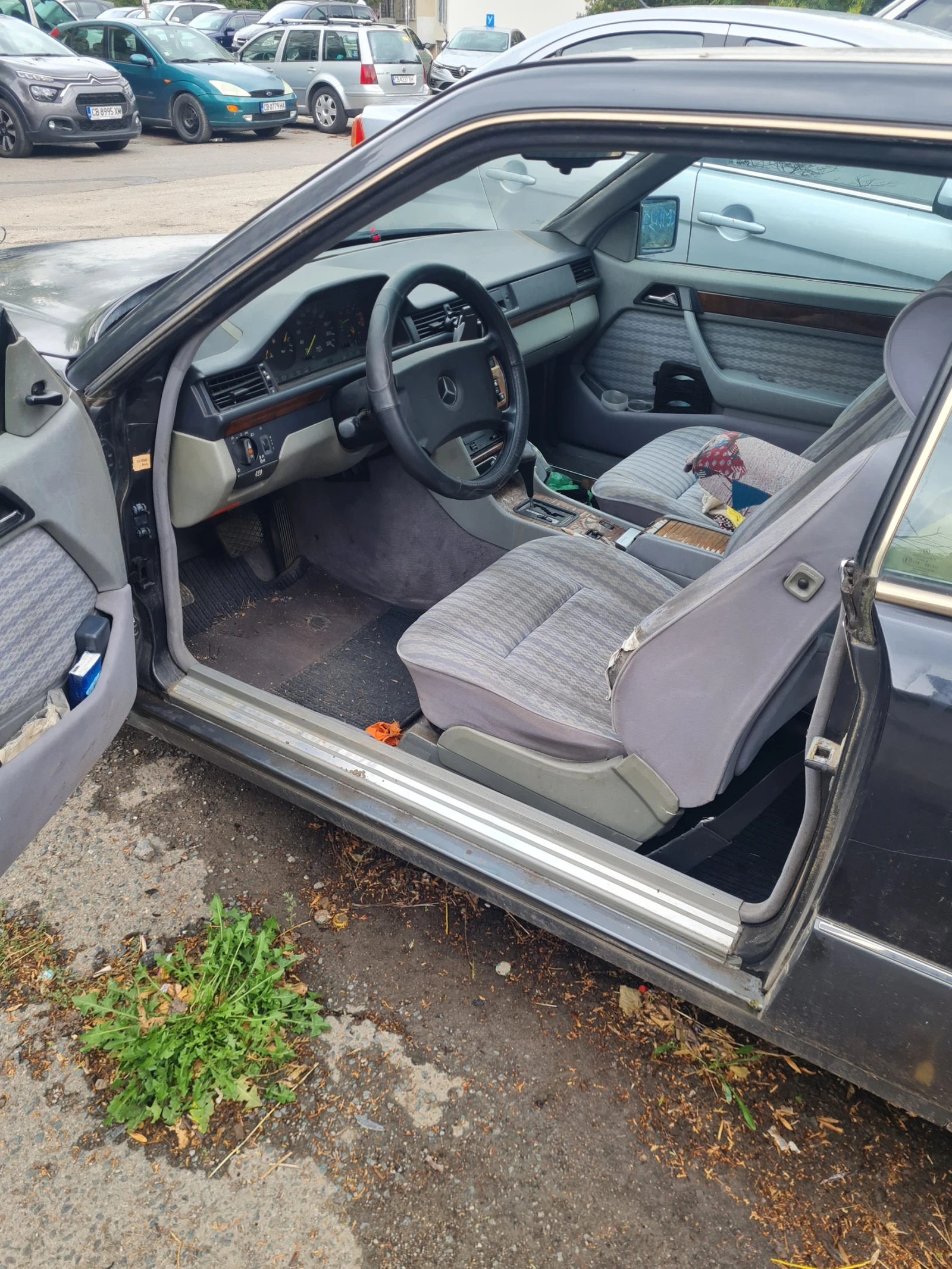 Mercedes-Benz 124, снимка 8 - Автомобили и джипове - 56322656