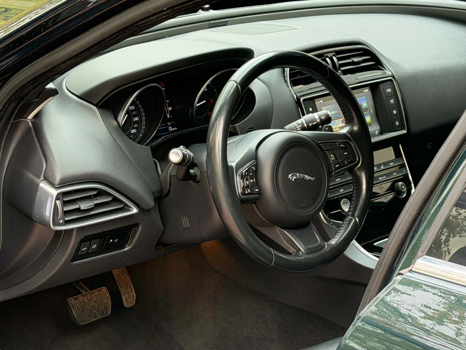 Jaguar XE ������������! ������ ������� �� 2027, ������ �� | Mobile.bg � ����������� 15