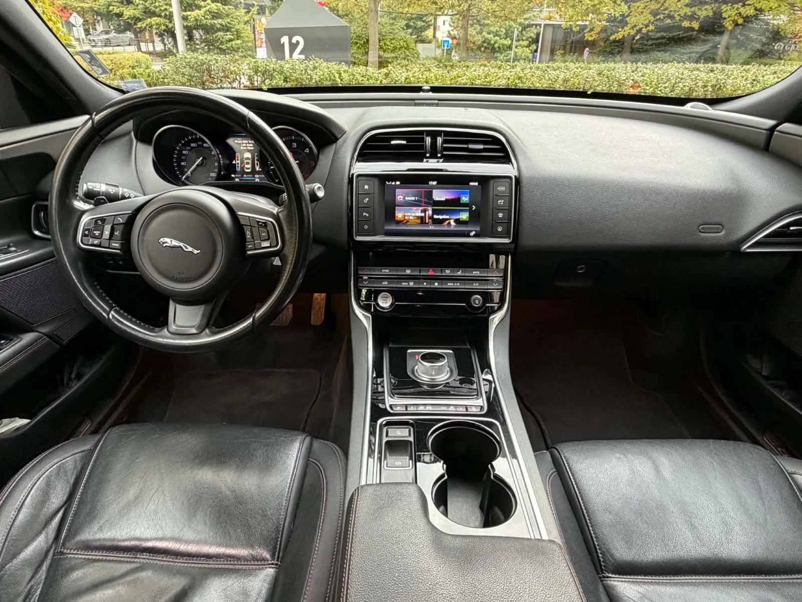 Jaguar XE ������������! ������ ������� �� 2027, ������ �� | Mobile.bg � ����������� 14